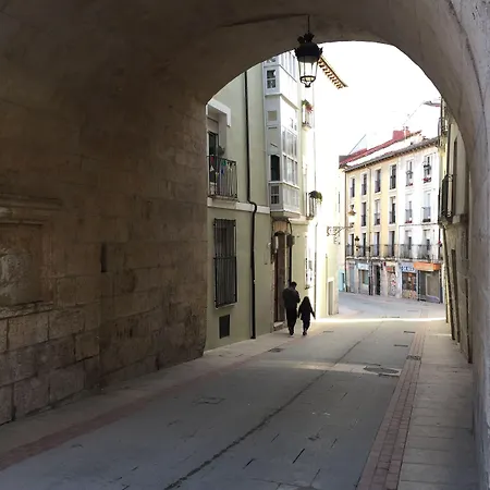 Boutique La Urraca Negra Maison d'hôtes Burgo